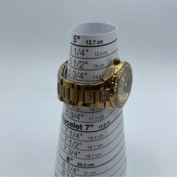 Guess U0111L2 33mm Gold Plated Stainless Steel Ladies Watch - Picture 8 of 8